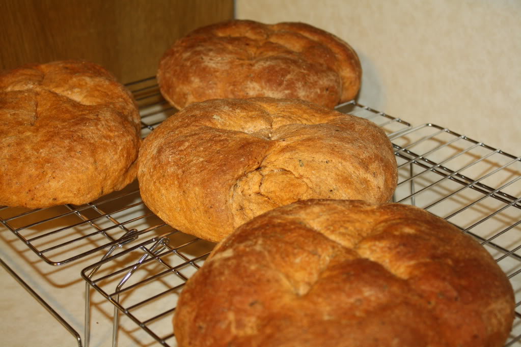 4 loaves Tomato-Basil bread