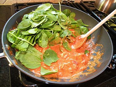spinach-tomatoes